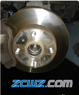 汽車輪胎軸承拆卸步驟