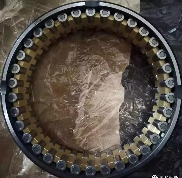 短應(yīng)力380熱軋機(jī)軸承燒損原因分析