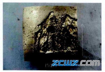 大型調(diào)心滾子軸承偏載失效案例詳情