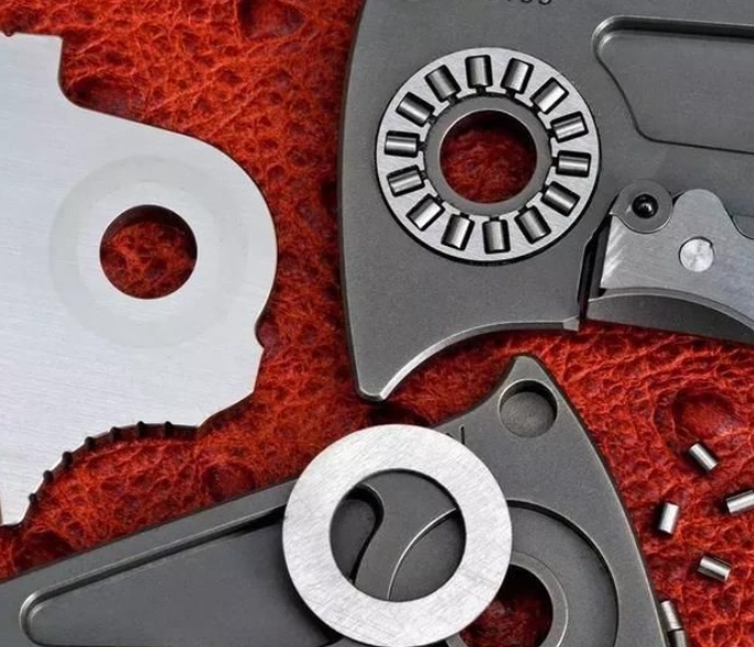 如何選擇一把好的折刀之軸承部分的選擇