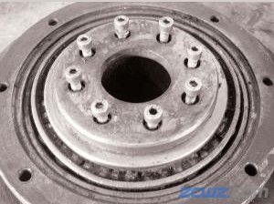 鋼輪行走軸承處油封漏油時更換油封的具體步驟