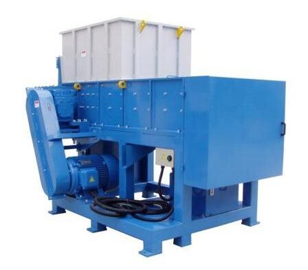 單軸撕碎機(jī)與雙軸撕碎機(jī)的差異