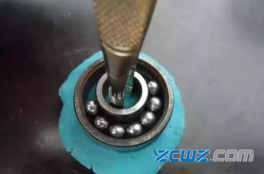 軸承鋼珠生產(chǎn)流程及裝配步驟