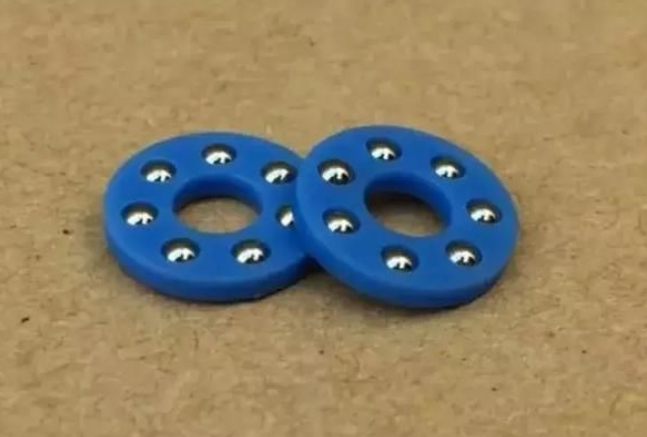 如何選擇一把好的折刀之軸承部分的選擇